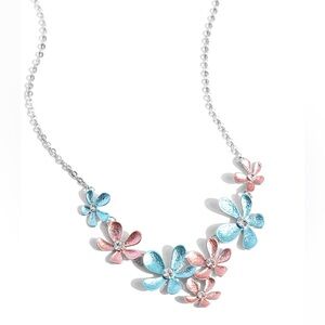 Flower Shaped Necklace